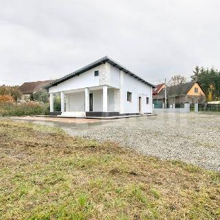 Prodej rodinného domu 86 m² Měčín, 