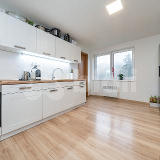 Pronájem bytu 3+1 92 m² Horní Lhota