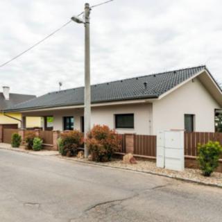 Prodej rodinného domu 81 m² Teplice, Bezová
