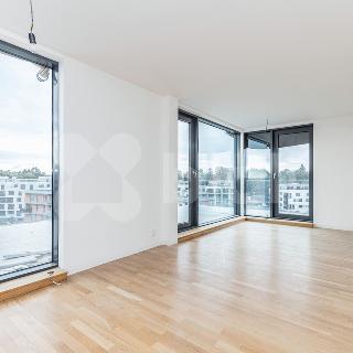 Prodej bytu 2+kk 124 m² Praha, Malešická