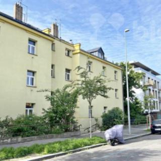 Pronájem bytu 3+kk 115 m² Praha