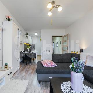 Prodej bytu 4+kk 88 m² Praha, Milánská