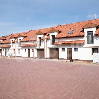 Prodej rodinného domu 219 m² Březina