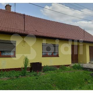 Prodej rodinného domu 370 m² Morkůvky, 