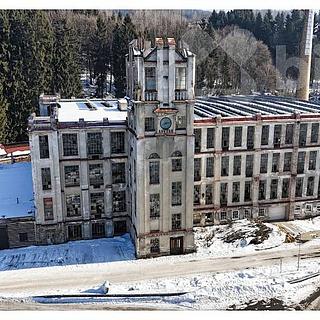 Pronájem skladu 11000 m&sup2; Velké Hamry