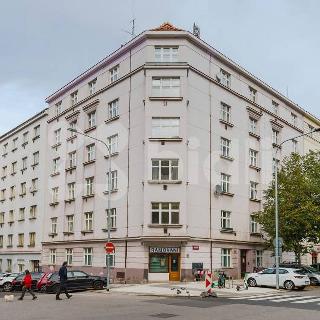 Prodej bytu 2+kk 56 m² Praha, Lucemburská