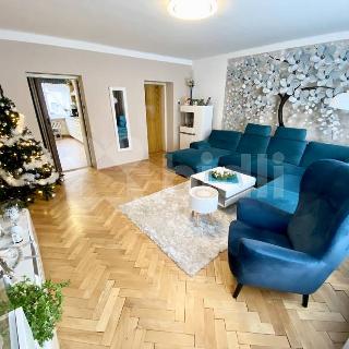 Prodej bytu 2+1 75 m² Hulín, Višňovce