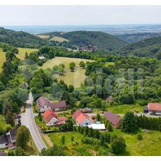 Prodej stavební parcely 1 582 m² Jiříkov