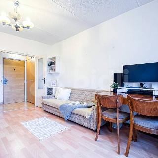 Prodej bytu 3+1 61 m² Moravský Krumlov, Sídliště