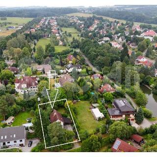 Prodej stavební parcely 1 157 m² Velké Popovice, 