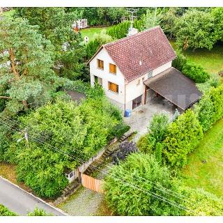 Prodej rodinného domu 180 m² Velké Popovice, 