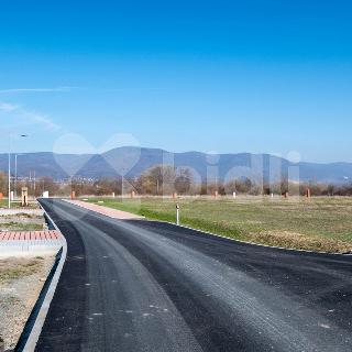 Prodej stavební parcely 1 000 m² Vrskmaň, 