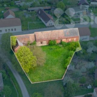Prodej obchodu 457 m² Myštěves