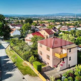 Prodej bytu 3+1 85 m² Hůry