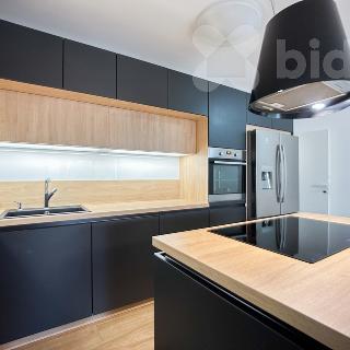 Pronájem bytu 3+kk 107 m² Praha, Ke Kamýku