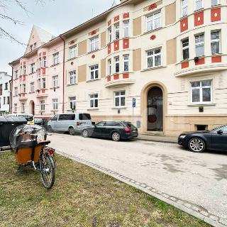 Pronájem bytu 2+1 78 m² České Budějovice, tř. Čsl. legií