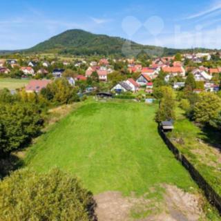 Prodej stavební parcely 2356 m&sup2; Žitenice