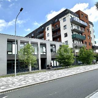 Prodej bytu 2+kk 65 m² Pardubice, Na Spravedlnosti