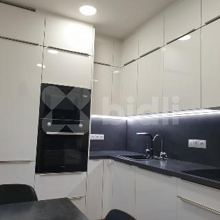 Pronájem bytu 3+1 75 m² Praha, Poděbradská