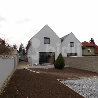 Prodej bytu 4+kk 112 m² Praha