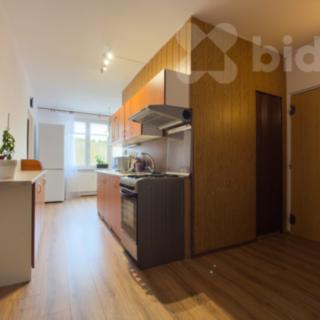 Pronájem bytu 2+1 61 m² Chomutov, Zahradní