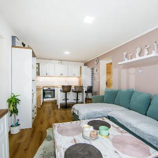 Prodej rodinného domu 88 m² Vejprnice, Sokolská