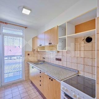 Prodej bytu 3+1 68 m² Lhenice, Netolická