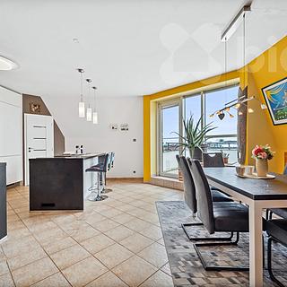 Prodej bytu 3+kk 158 m&sup2; Pardubice