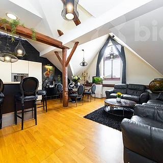 Pronájem bytu 3+kk 147 m&sup2; Olomouc