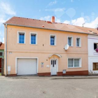 Prodej rodinného domu 175 m&sup2; Teplice