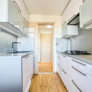 Prodej bytu 3+1 56 m² Frýdek-Místek, Josefa Suka