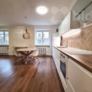 Pronájem bytu 3+kk 69 m² Ostrava, 17. listopadu