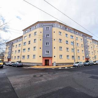 Prodej bytu 3+1 79 m² Teplice, Jankovcova