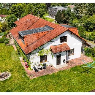 Prodej rodinného domu 241 m² Štěnovice, Smrková