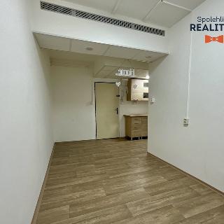 Prodej obchodu 27 m² Brno, Spodní