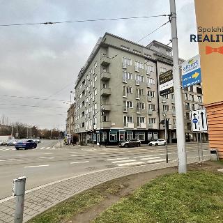 Pronájem bytu 1+kk a garsoniéry 30 m² Brno, náměstí 28. října