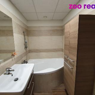 Prodej bytu 3+1 83 m² Chomutov, Borová