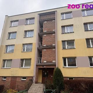 Pronájem bytu 2+1 63 m² Ústí nad Labem, Tolstého