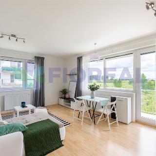 Pronájem bytu 1+kk a garsoniéry 34 m² Praha, Václava Trojana