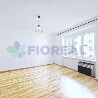 Pronájem bytu 1+1 42 m² Praha, Osadní