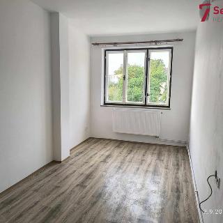 Pronájem bytu 1+kk a garsoniéry 22 m² Žďár nad Sázavou, Smetanova