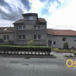 Prodej rodinného domu 200 m² Kunovice, Osvobození