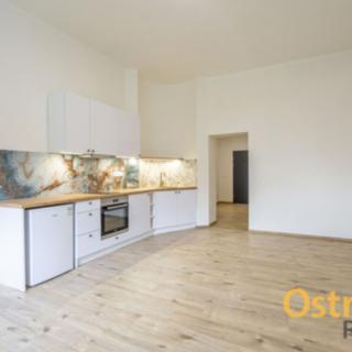 Pronájem bytu 1+kk a garsoniéry 37 m² Hranice, Třída Československé armády
