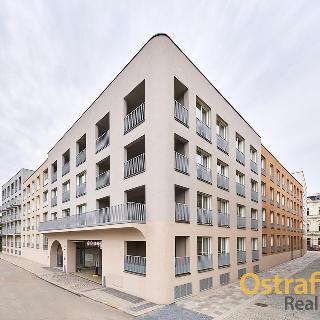 Pronájem bytu 2+kk 73 m² Ostrava