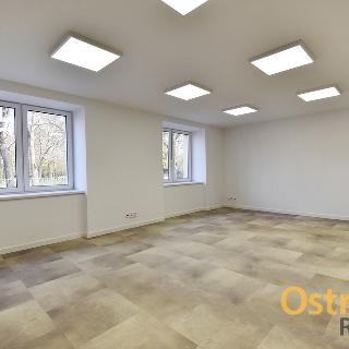 Pronájem kanceláře 1 385 m² Ostrava, Lidická