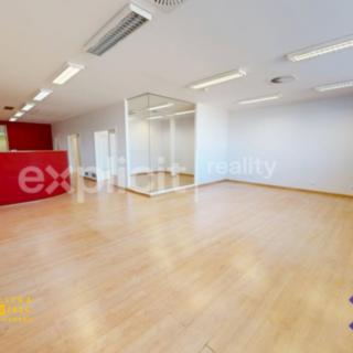 Pronájem kanceláře 108 m² Zlín