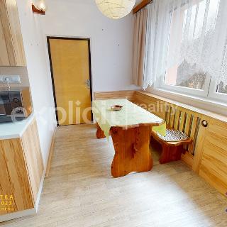 Pronájem bytu 3+1 72 m² Otrokovice, SNP