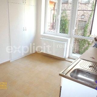 Pronájem bytu 2+1 66 m² Zlín, Dlouhá