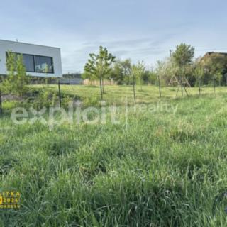 Prodej stavební parcely 1 003 m² Zlín, 
