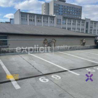 Pronájem parkovacího místa 12 m² Zlín